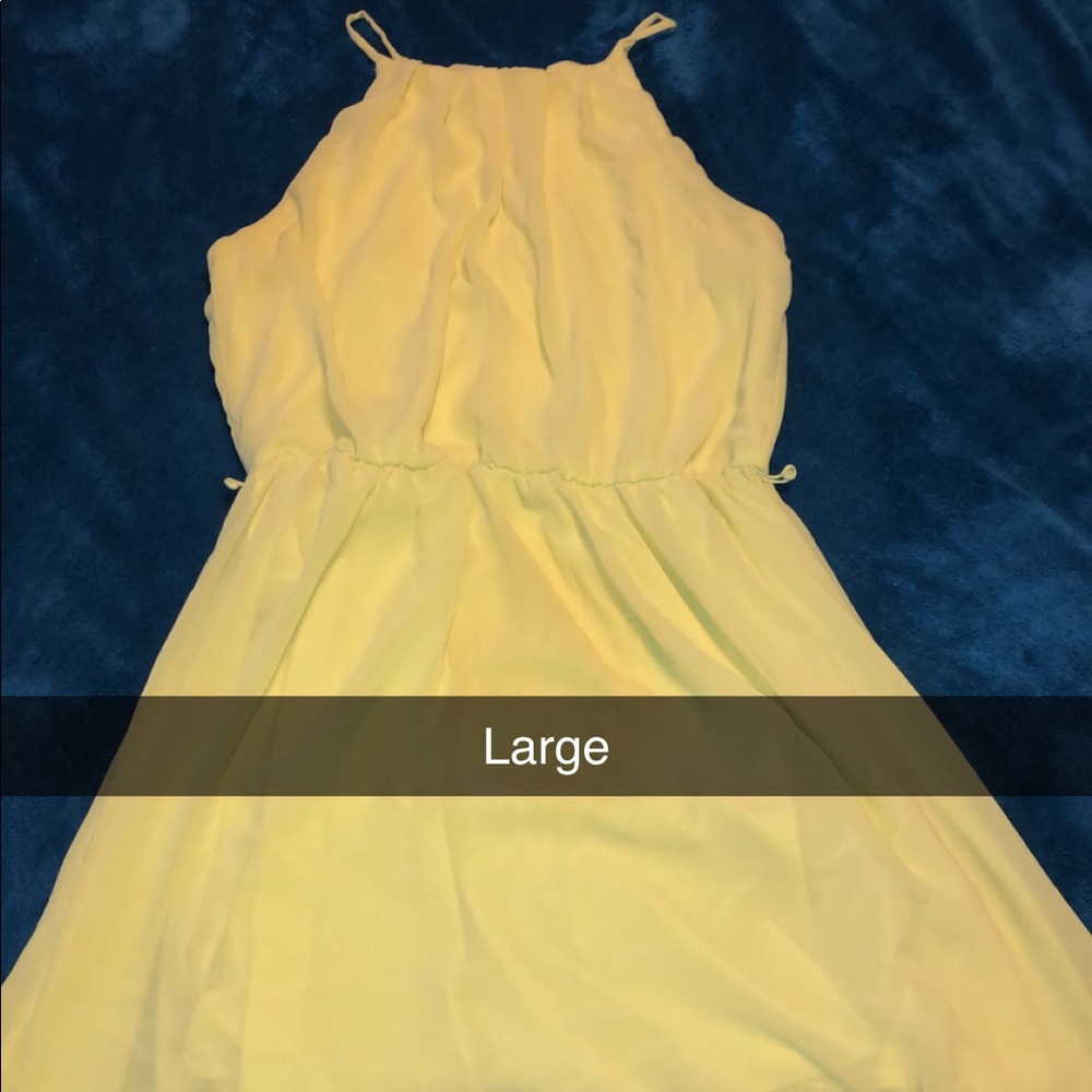 Yellow dress